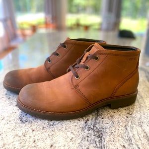 Ecco Men’s Jamestown Hydromax Chukka Boot